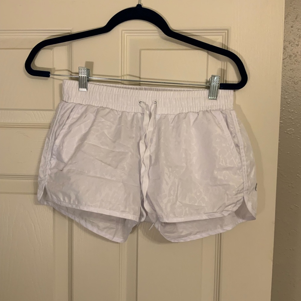 Zyia white bomber shorts, small